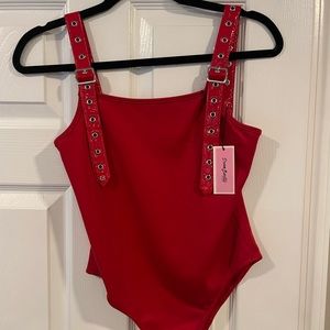 NWT‼️ Red Adjustable Bodysuit ❤️‍🔥